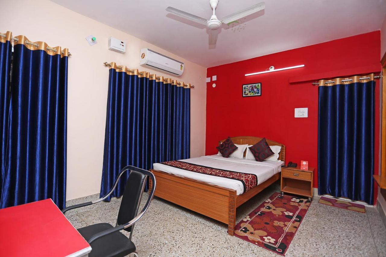 Oyo 10994 Hotel Luxury Inn Patna (Bihar) Exterior foto